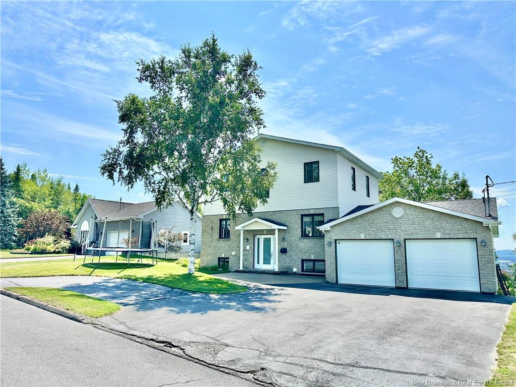 Residential in Edmundston