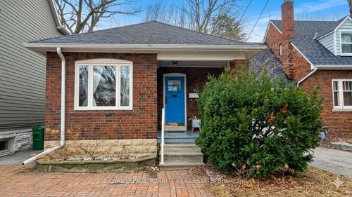 51 36th St, Etobicoke, ON, M8W3L1 | Card Image