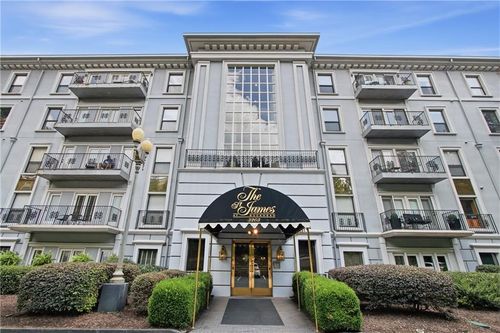 32-3203 Lenox Rd Ne, Atlanta, GA, 30324-2651 | Card Image