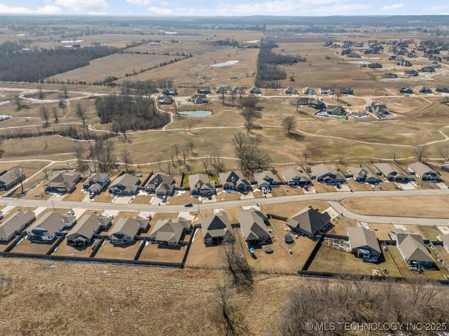 31287 E 64 Th St S, House other with 3 bedrooms, 3 bathrooms and null parking in Broken Arrow OK | Image 48