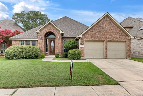 15707 Amador Rio, Helotes, TX, 78023-3682 | Card Image