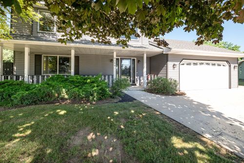 9140 Morgan Ct, CALEDONIA, WI, 53126-9428 | Card Image