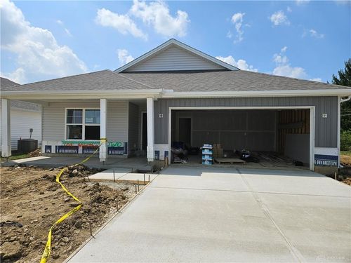 105 Martha Ct, Eaton, OH, 45320-1390 | Card Image