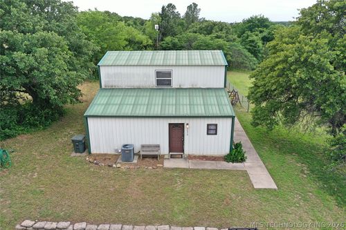 2670 Indian Hills Rd, Ardmore, OK, 73401-8394 | Card Image