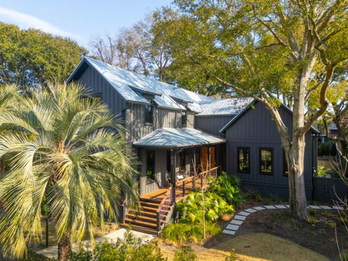 641 Coral St, Mount Pleasant, SC, 29464-4409 | Card Image