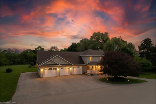 1309 Queens Bush Rd, Wellesley, ON, N0B2T0 | Card Image