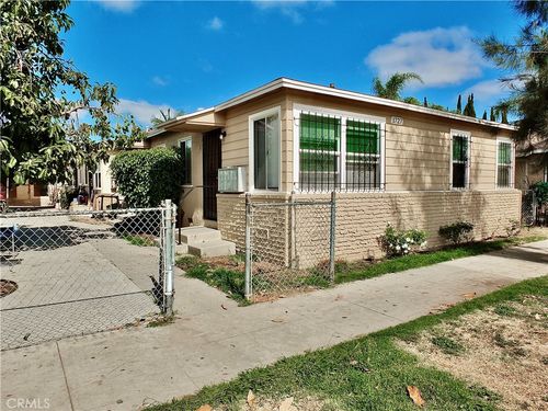 1727 Pine Ave, Long Beach, CA, 90813-1843 | Card Image