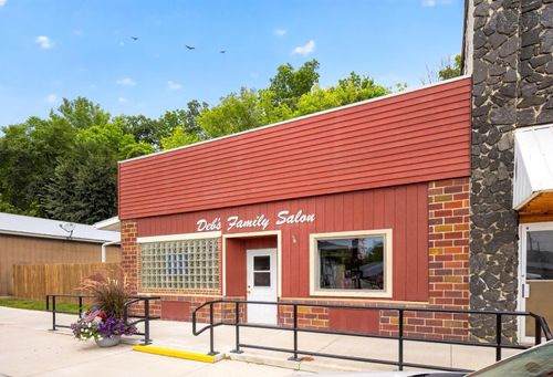 438 Highway 60, Zumbro Falls, MN, 55991 | Card Image