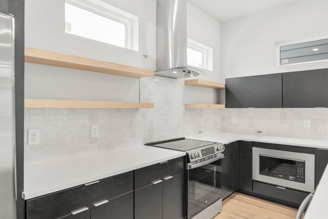 APT-1 - 1206 1 St Ave S, House other with 3 bedrooms, 3 bathrooms and null parking in Nashville TN | Image 8