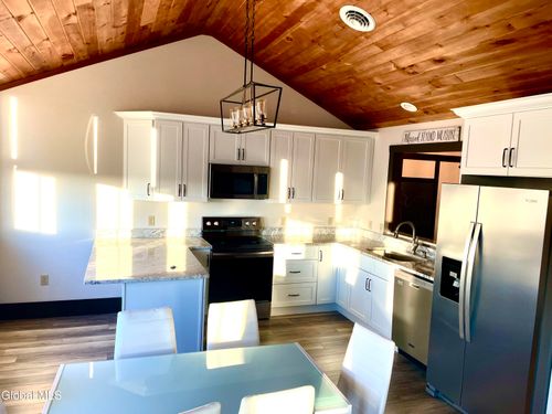 402-34 William St, Mechanicville, NY, 12118-1655 | Card Image