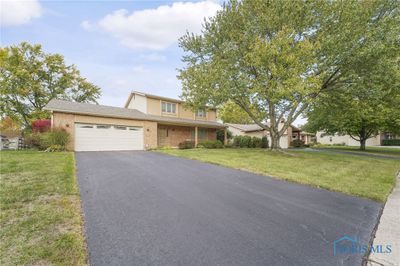 2277 Garden Creek Drive, House other with 3 bedrooms, 2 bathrooms and 2 parking in Maumee OH | Image 1