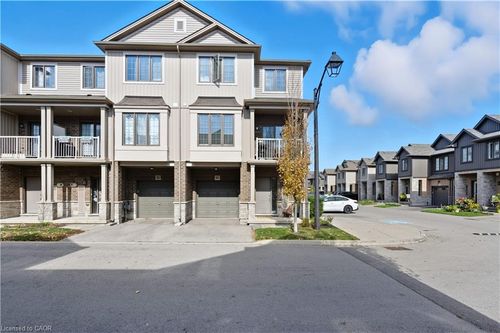 54-377 Glancaster Rd, Ancaster, ON, L9G0G4 | Card Image