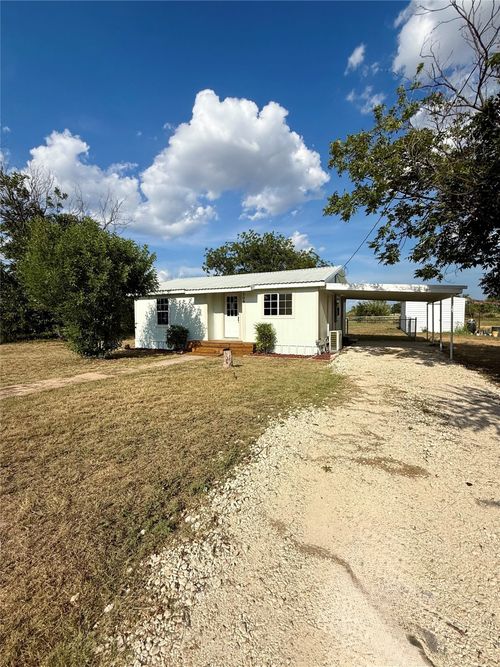 709 S 4th St, Bangs, TX, 76823 | Card Image