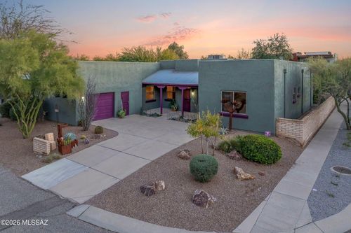 5335 S Rust Ln, Tucson, AZ, 85747-5816 | Card Image