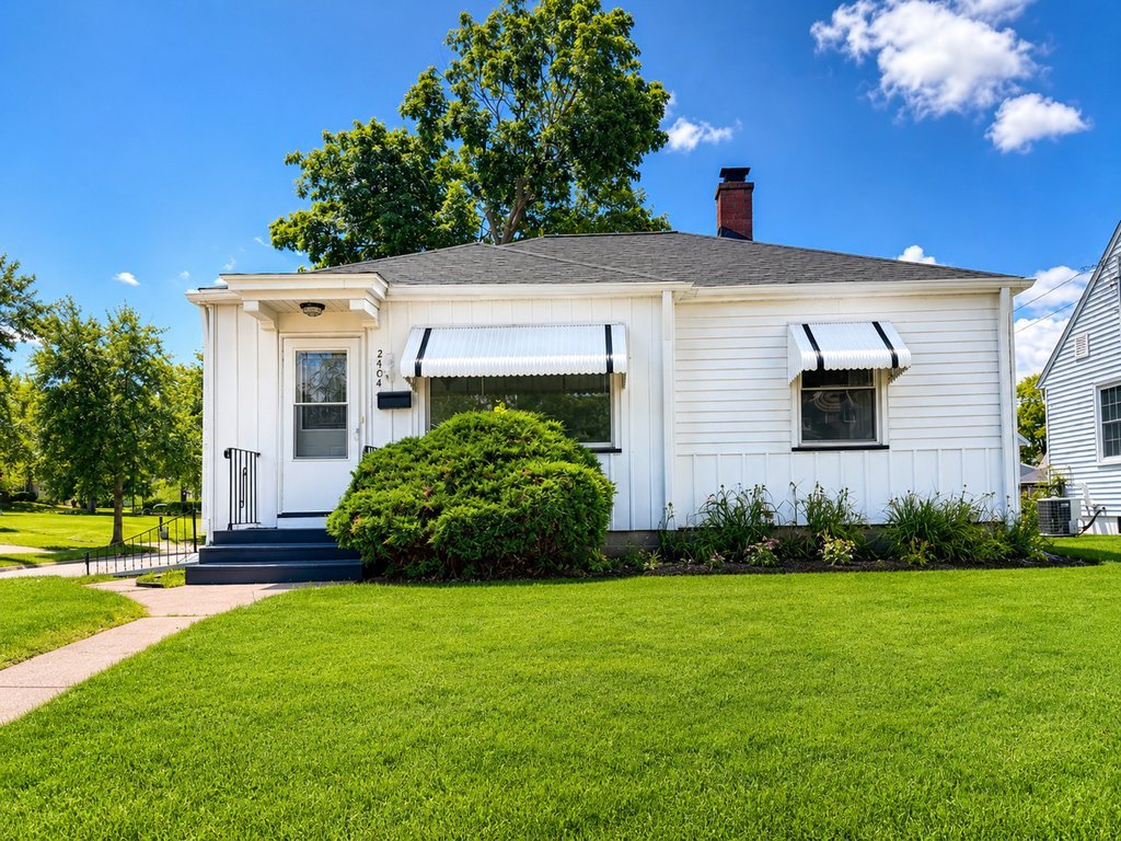 Residential in Davenport
