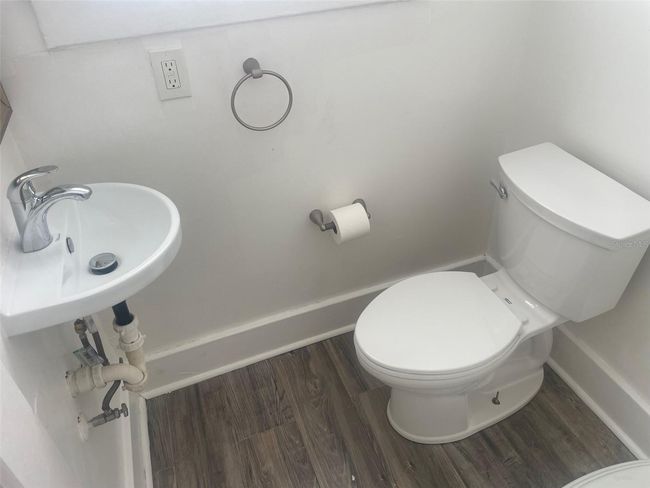 APT-3 - 819 6 Th St N, Condo with 0 bedrooms, 1 bathrooms and null parking in ST PETERSBURG FL | Image 5