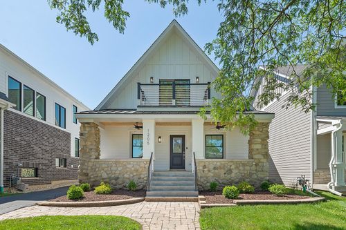 1205 Curtiss St, Downers Grove, IL, 60515-4629 | Card Image