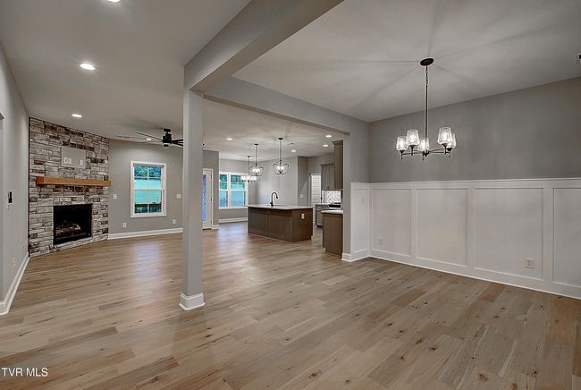2442 Haystack Cir, House other with 4 bedrooms, 3 bathrooms and null parking in Piney Flats TN | Image 5