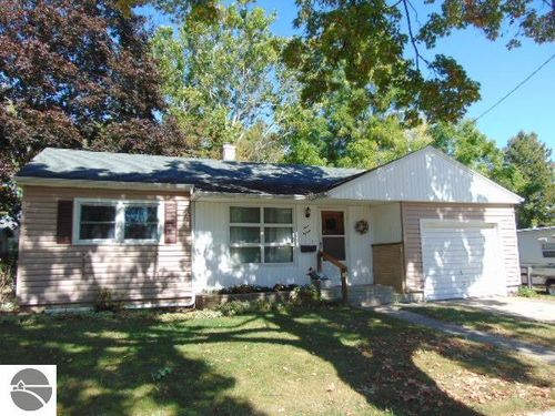 415 E South St, Ithaca, MI, 48847-1539 | Card Image