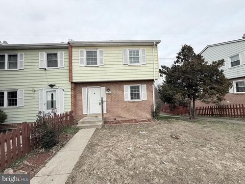 2331 Mcclellan Ct, DUMFRIES, VA, 22026-2502 | Card Image