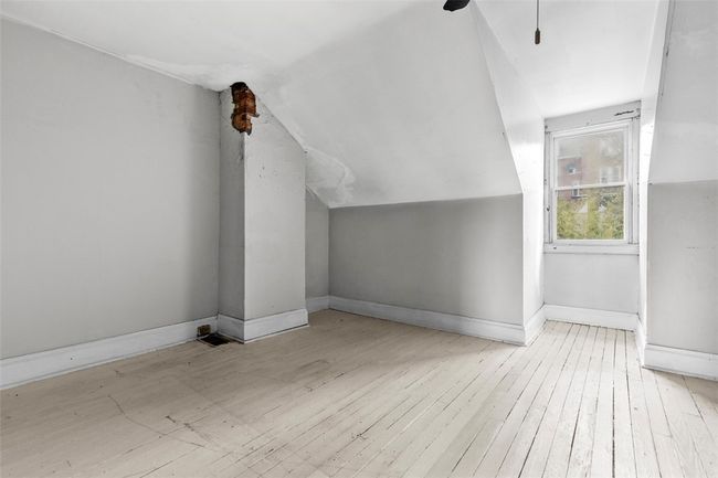 Bedroom | Image 11