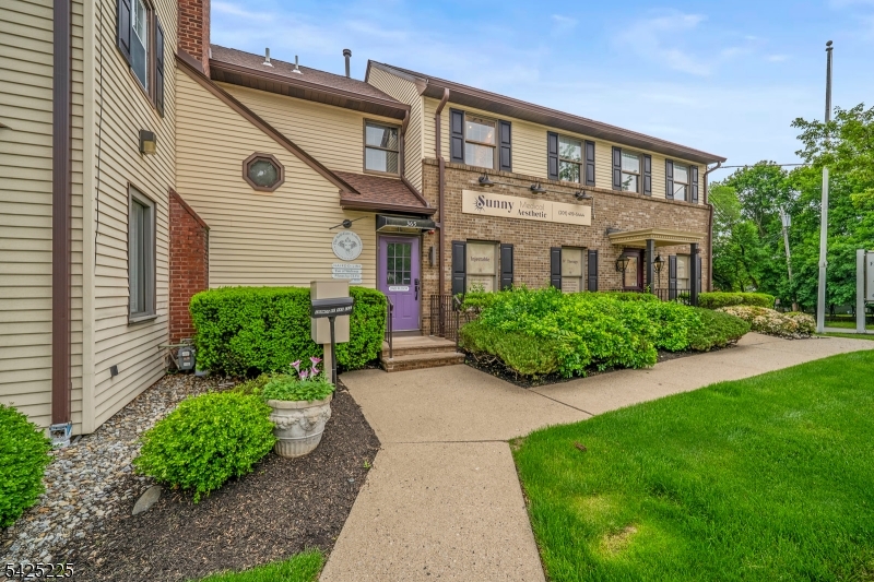 Commercial Lease in Wyckoff Twp. 2