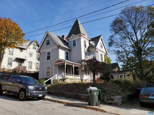 31 Bellevue St, Willimantic, CT, 06226-2767 | Card Image