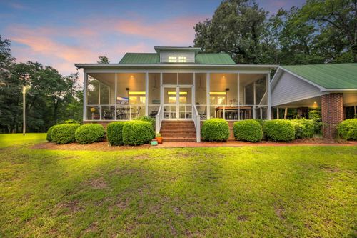 3231 Center Rd, Georgetown, SC, 29440-6792 | Card Image
