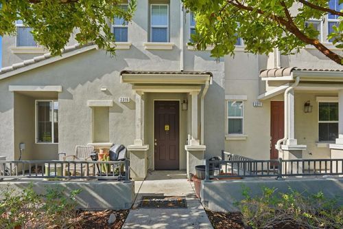 2315 Gibbons St, Hayward, CA, 94541-4469 | Card Image