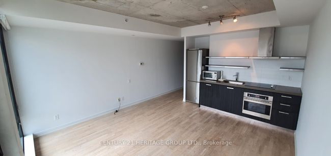 716 - 560 King St W, Condo with 1 bedrooms, 1 bathrooms and null parking in Toronto ON | Image 8