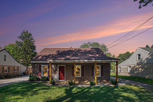 4662 Tolland Ave, Holt, MI, 48842-1128 | Card Image