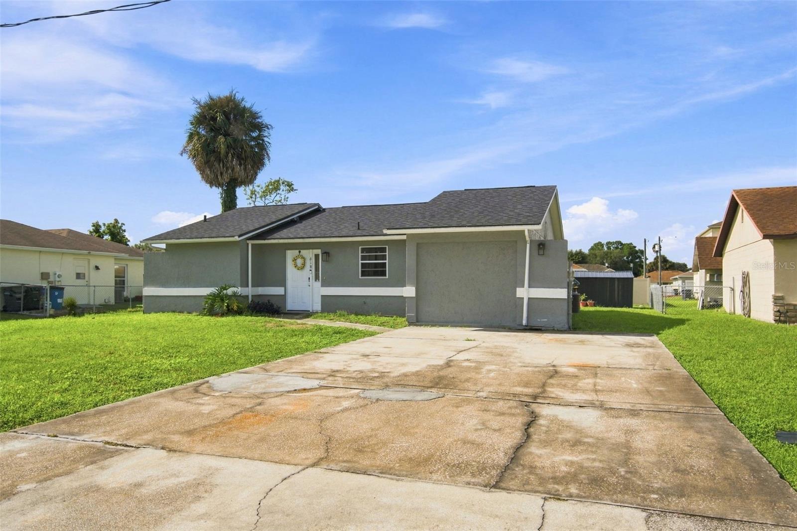 Residential in POINCIANA 4