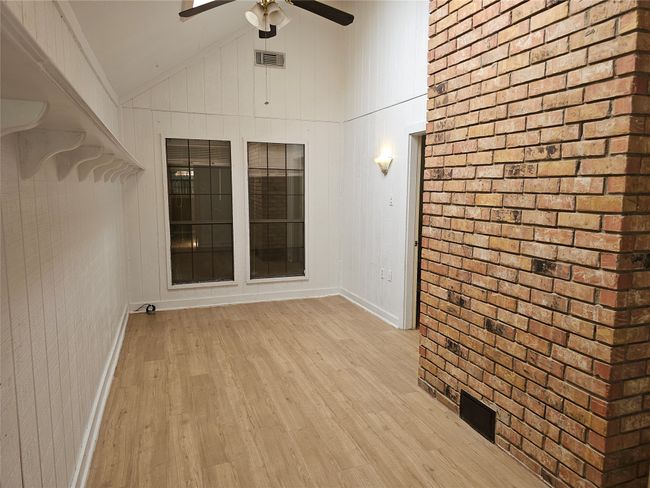 1605 High Crest Ct, House other with 3 bedrooms, 2 bathrooms and null parking in Irving TX | Image 8