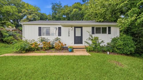 1209 Jarvis Ave, Chattanooga, TN, 37411-1433 | Card Image