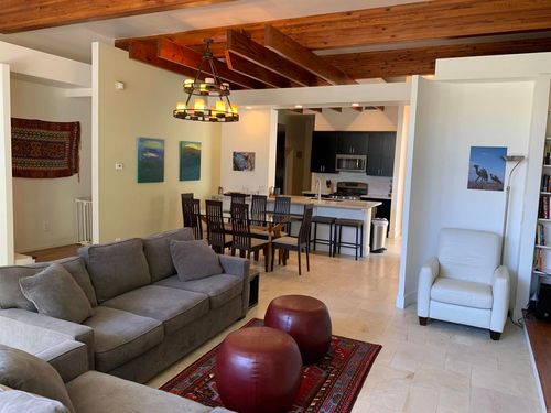 605 Bonair Pl, La Jolla, CA, 92037 | Card Image