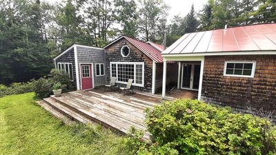 225 Old County Road, House other with 3 bedrooms, 2 bathrooms and null parking in Weston VT | Image 3