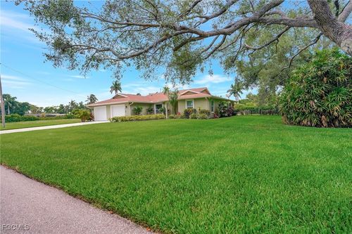 787 Overriver Dr, NORTH FORT MYERS, FL, 33903-4712 | Card Image