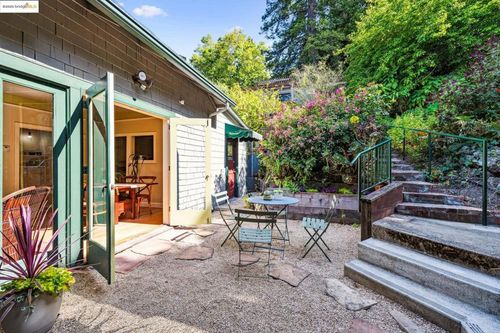 233 Arizona Ave, Richmond, CA, 94801-4019 | Card Image