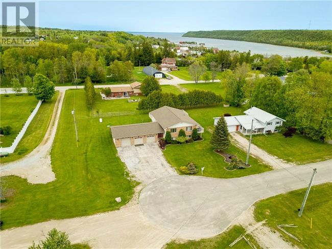 10 Vanhorn St, House other with 4 bedrooms, 2 bathrooms and null parking in Gore Bay ON | Image 4