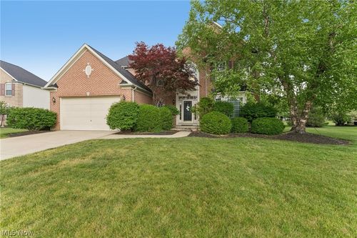 33318 Vintage Cir, Avon, OH, 44011-2587 | Card Image