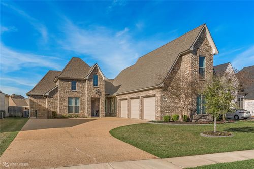 598 Dumaine Dr, Bossier City, LA, 71111-6368 | Card Image