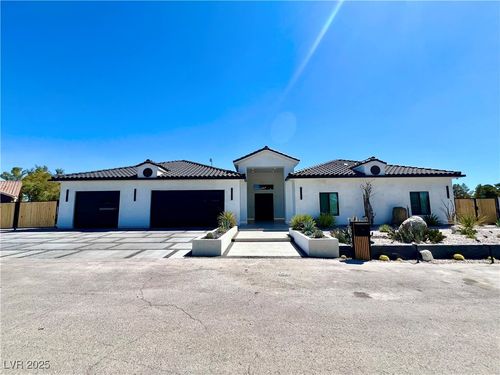 5790 Westwind Rd, Las Vegas, NV, 89118-2744 | Card Image