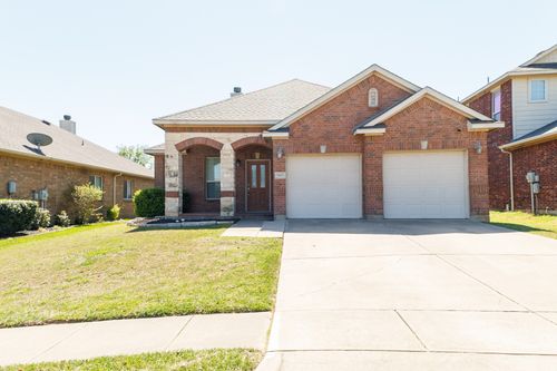 909 Grant Street, Burleson, TX, 76028 | Card Image