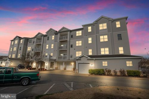 unit-206-23530 F D R Blvd, CALIFORNIA, MD, 20619-7048 | Card Image