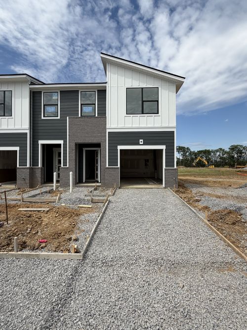 941 Tellico St, Gallatin, TN, 37066-6286 | Card Image