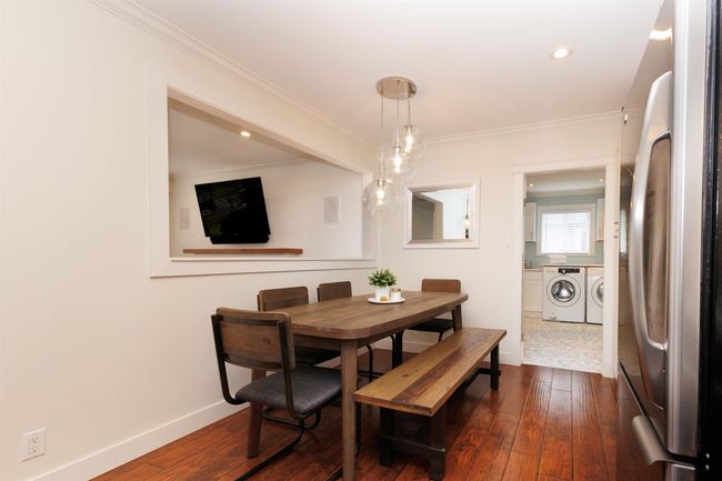11685 Steeves St, House other with 3 bedrooms, 1 bathrooms and 6 parking in Maple Ridge BC | Image 8