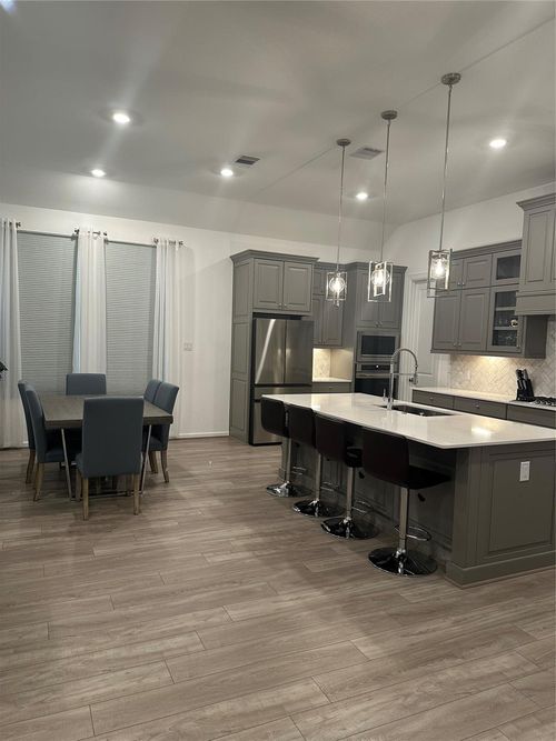 1354 Knollbridge Pointe Ln, Pinehurst, TX, 77362-4277 | Card Image
