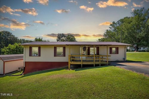 202 E Lane St, Church Hill, TN, 37642-4124 | Card Image