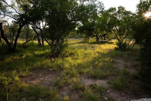 749 Sycamore St, Brackettville, TX, 78832 | Card Image