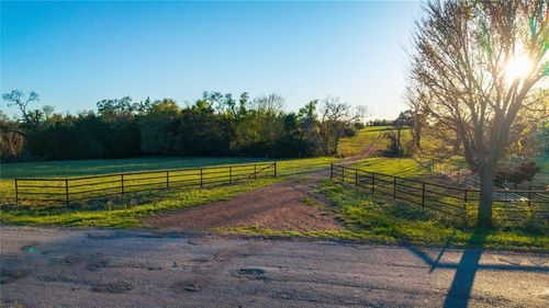 1700 County Road 216, Giddings, TX, 78942 | Card Image